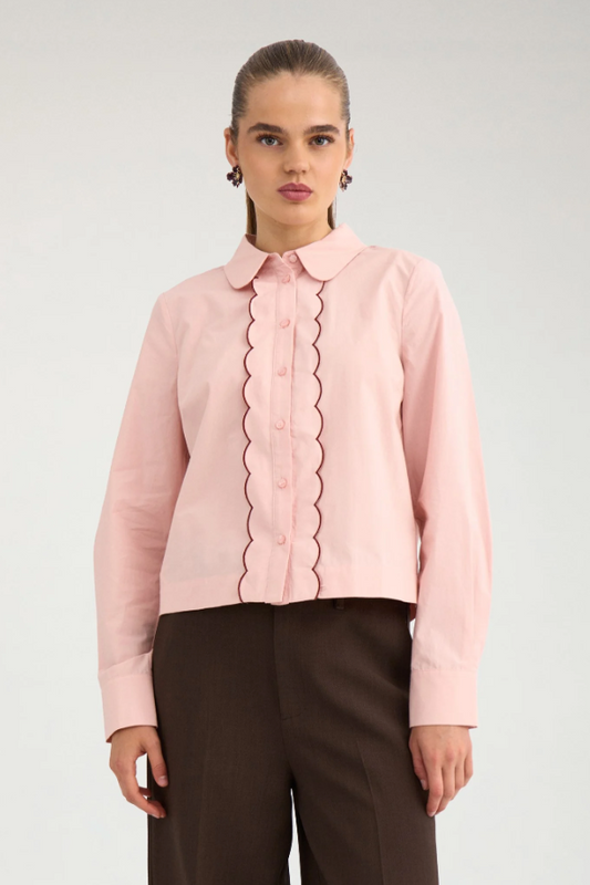 Numph Nufrancy blouse in peach - [shop_name Strathaven] [womens clothing]