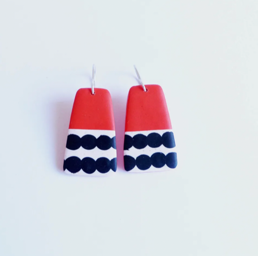 Nadège Honey two tone graphic earrings